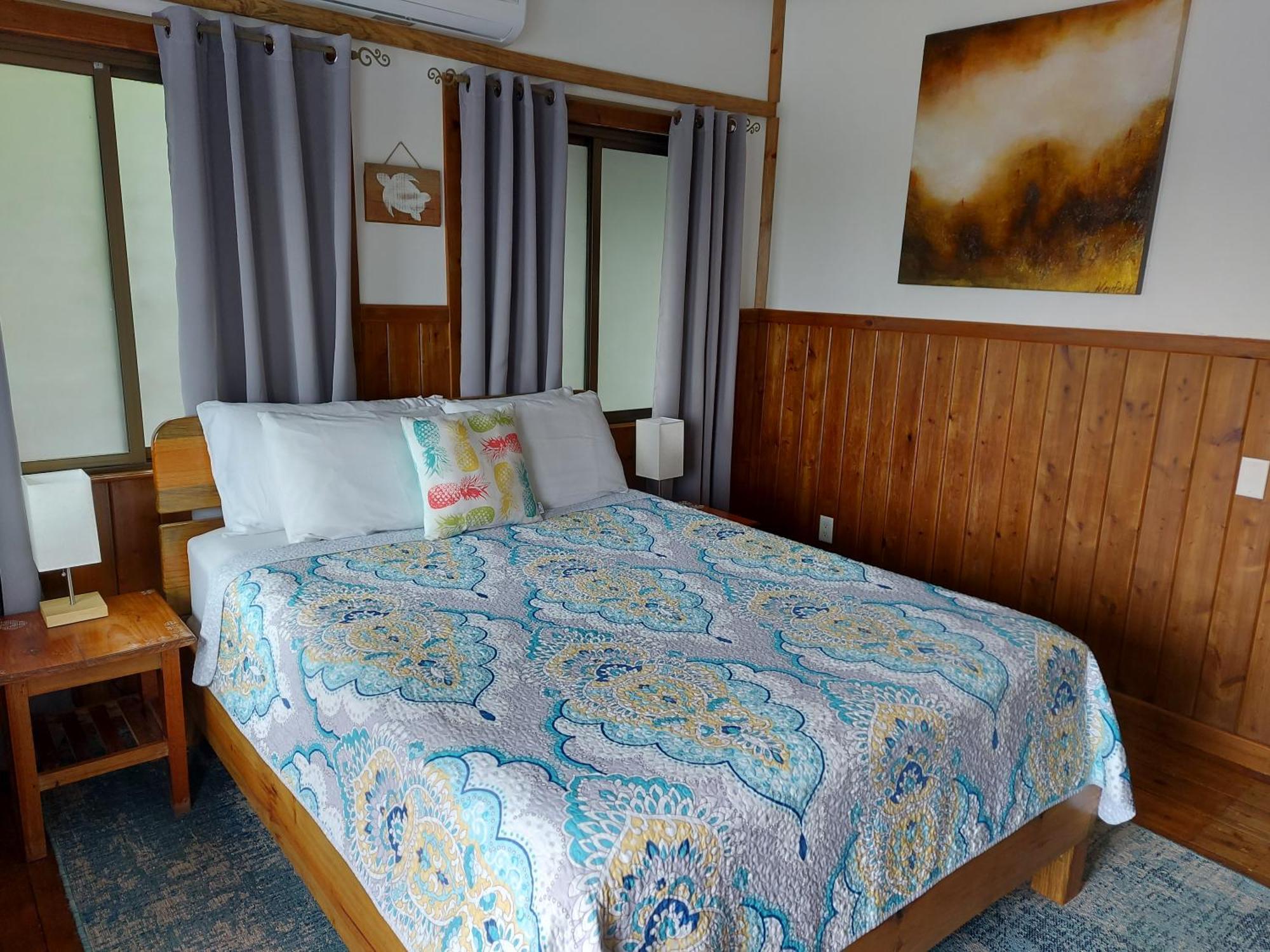The Sunsetter Bed & Breakfast Bocas del Toro Pokoj fotografie